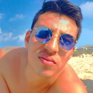 Meet your Posher, Jesús